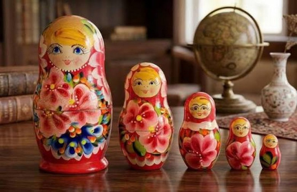 Đi Nga mua gì làm quà? Trứng cá, vodka, búp bê matryoshka và mẹo mua